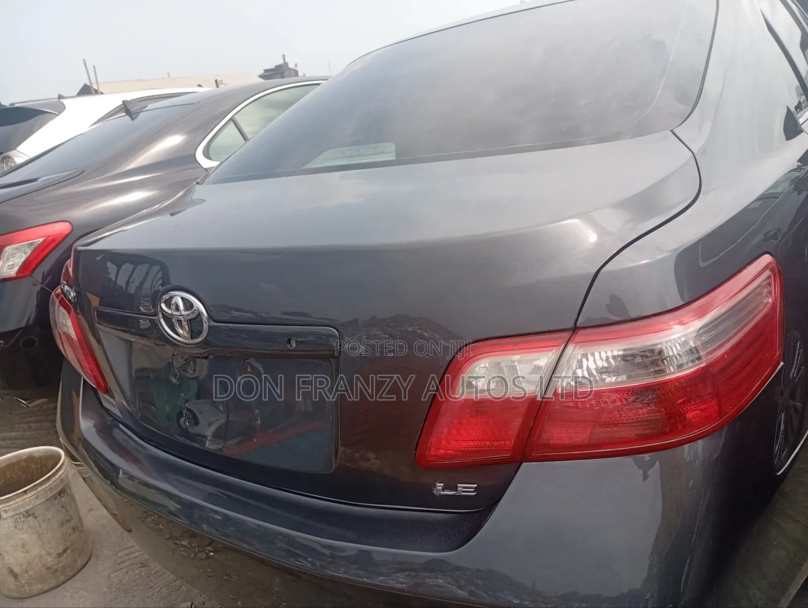 Toyota Camry LE 4dr Sedan (2.4L 4cyl 5A) 2009 Gray