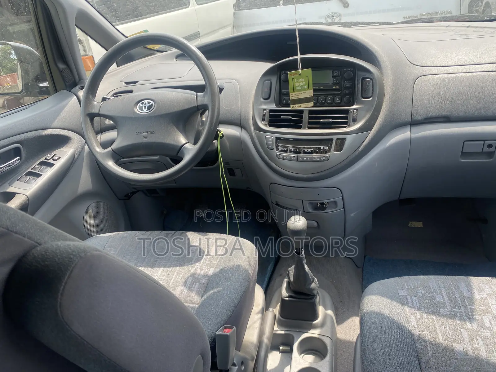 Toyota Previa 2005 Silver