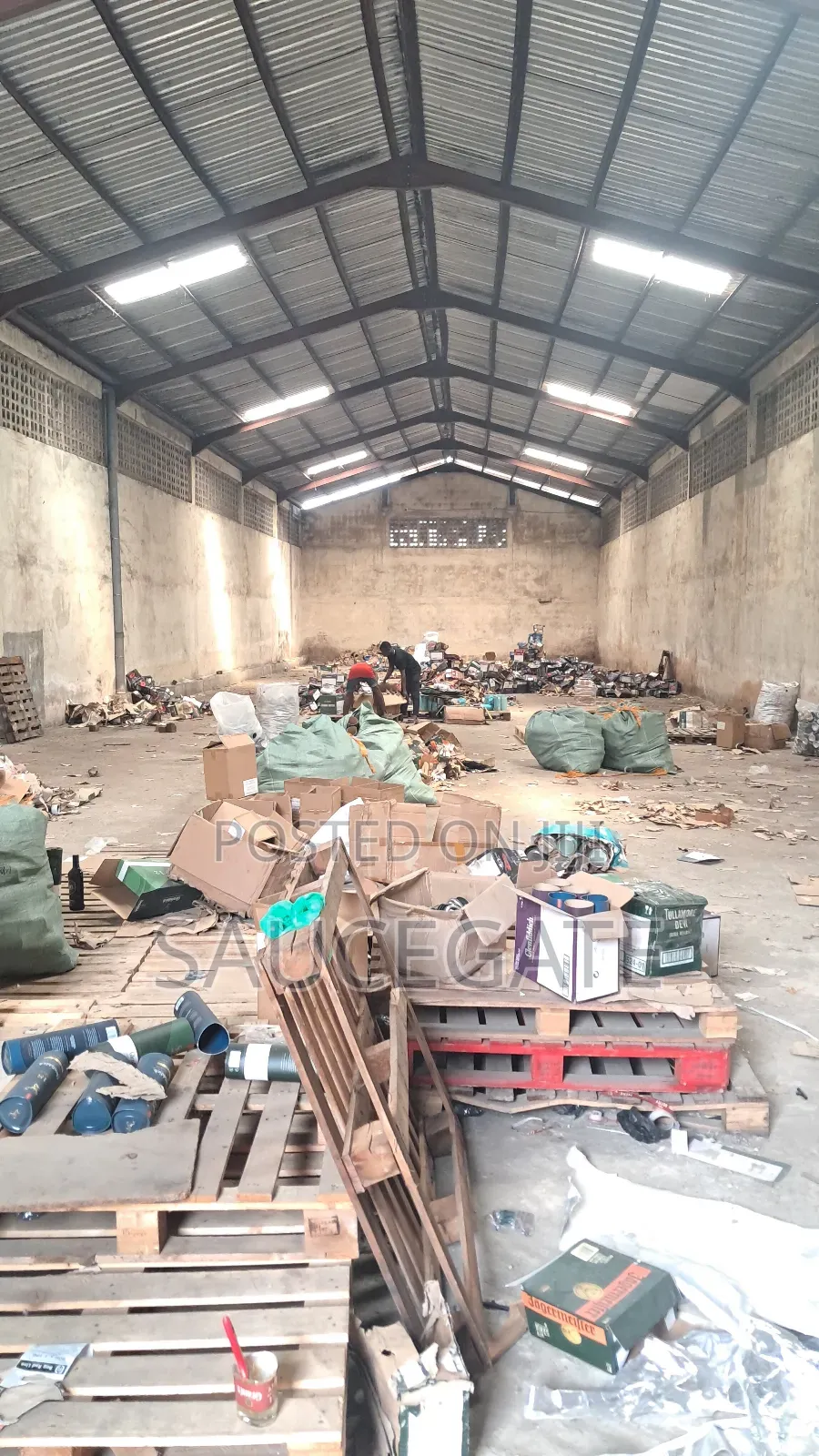 Warehouse for Rent 5900sqm Abule Oshun Opposite Trade Fair