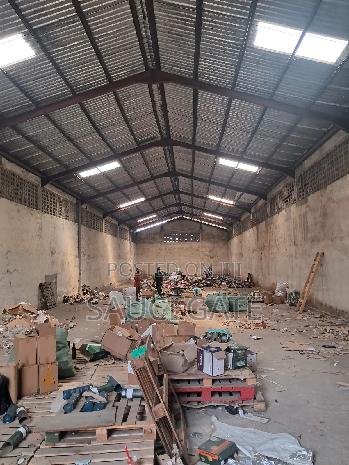 Warehouse for Rent 5900sqm Abule Oshun Opposite Trade Fair