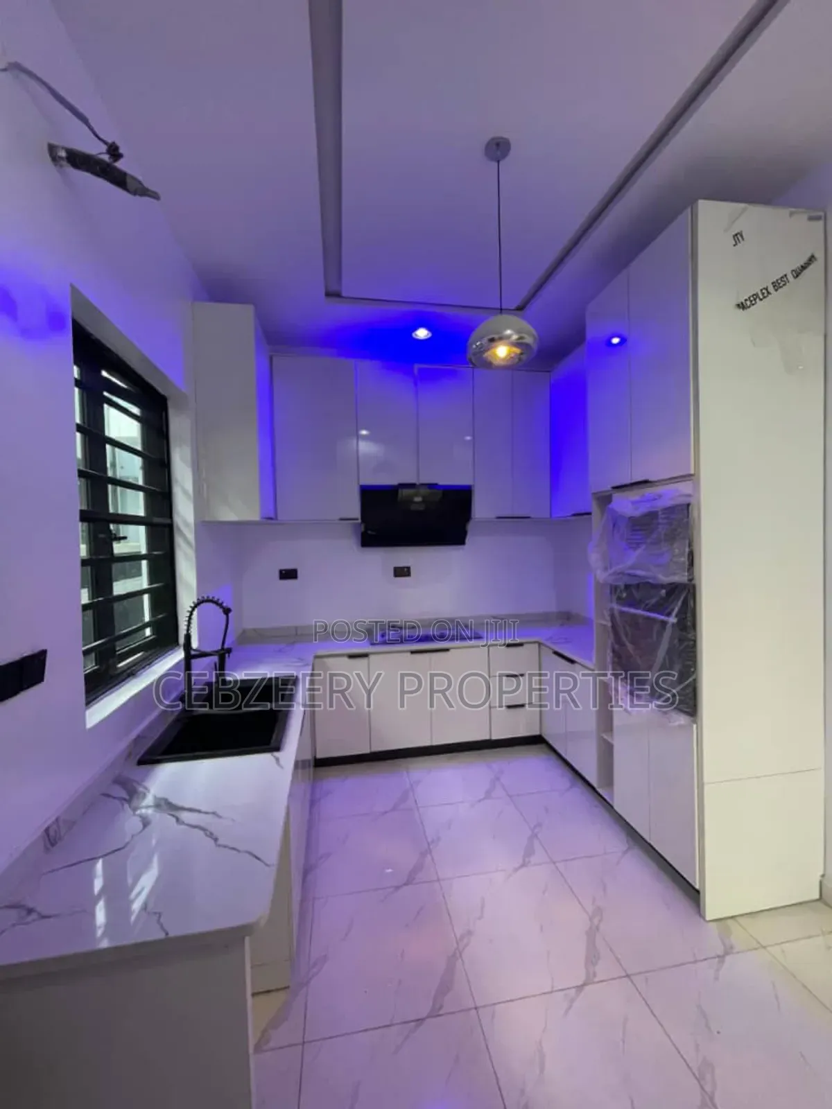 4bdrm Duplex in Lekki for sale