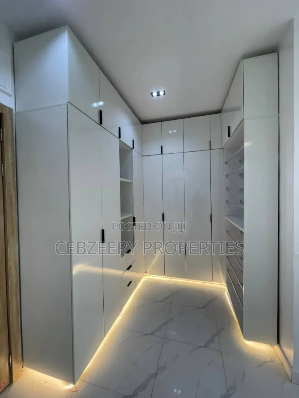 4bdrm Duplex in Lekki for sale