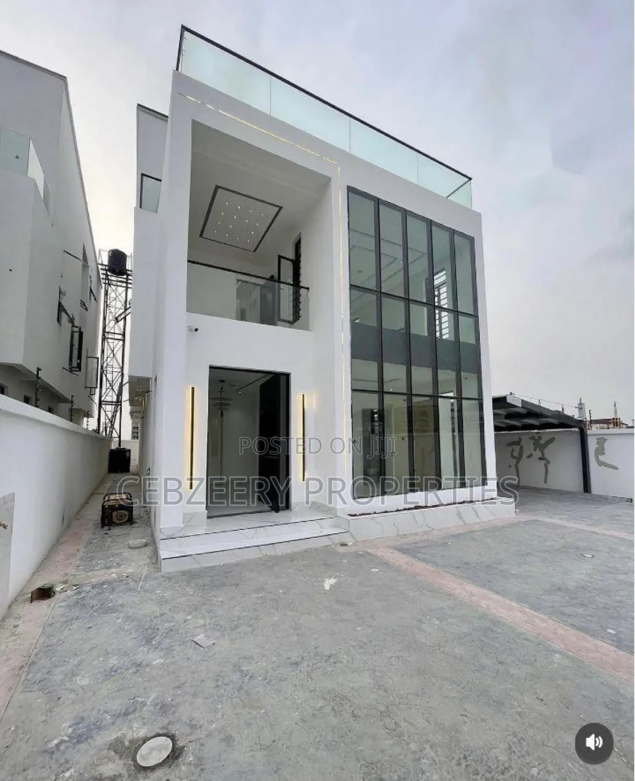5bdrm Duplex in Lekki Phase 1 for sale