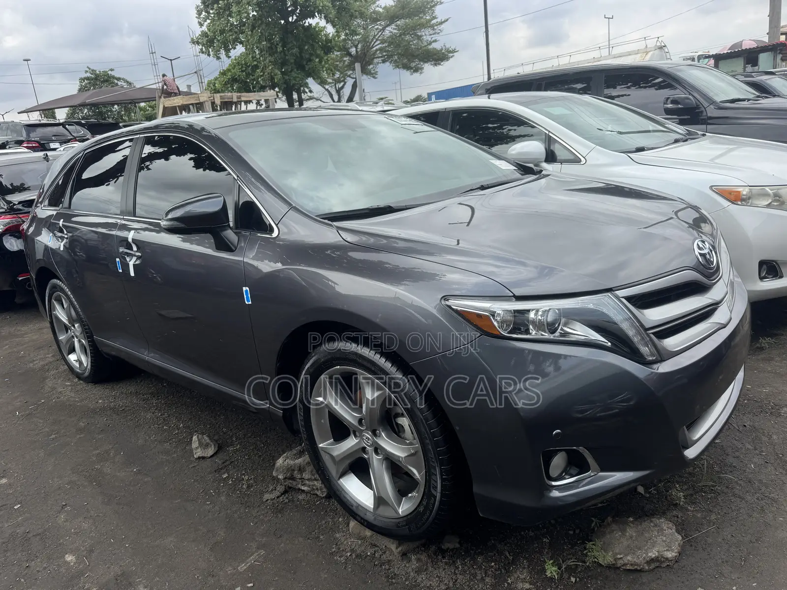 Toyota Venza Limited 4dr Wagon AWD (3.5L 6cyl 6A) 2015 Gray