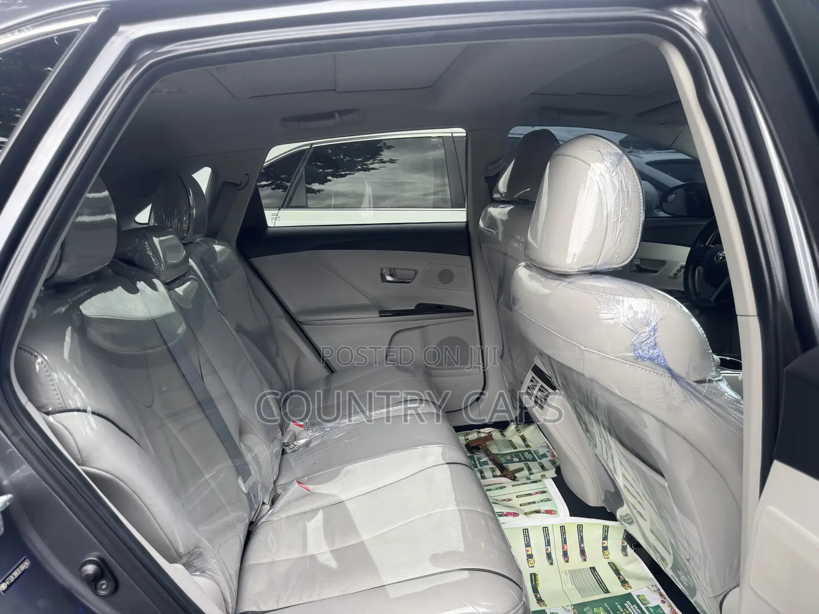Toyota Venza Limited 4dr Wagon AWD (3.5L 6cyl 6A) 2015 Gray
