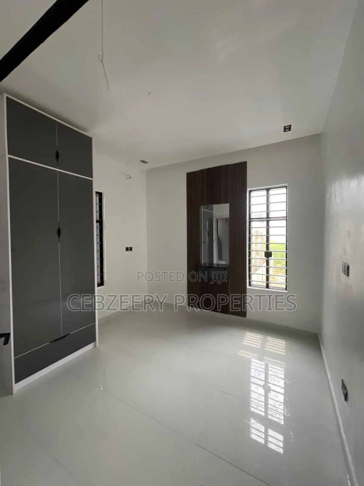 5bdrm Duplex in Ajah for sale