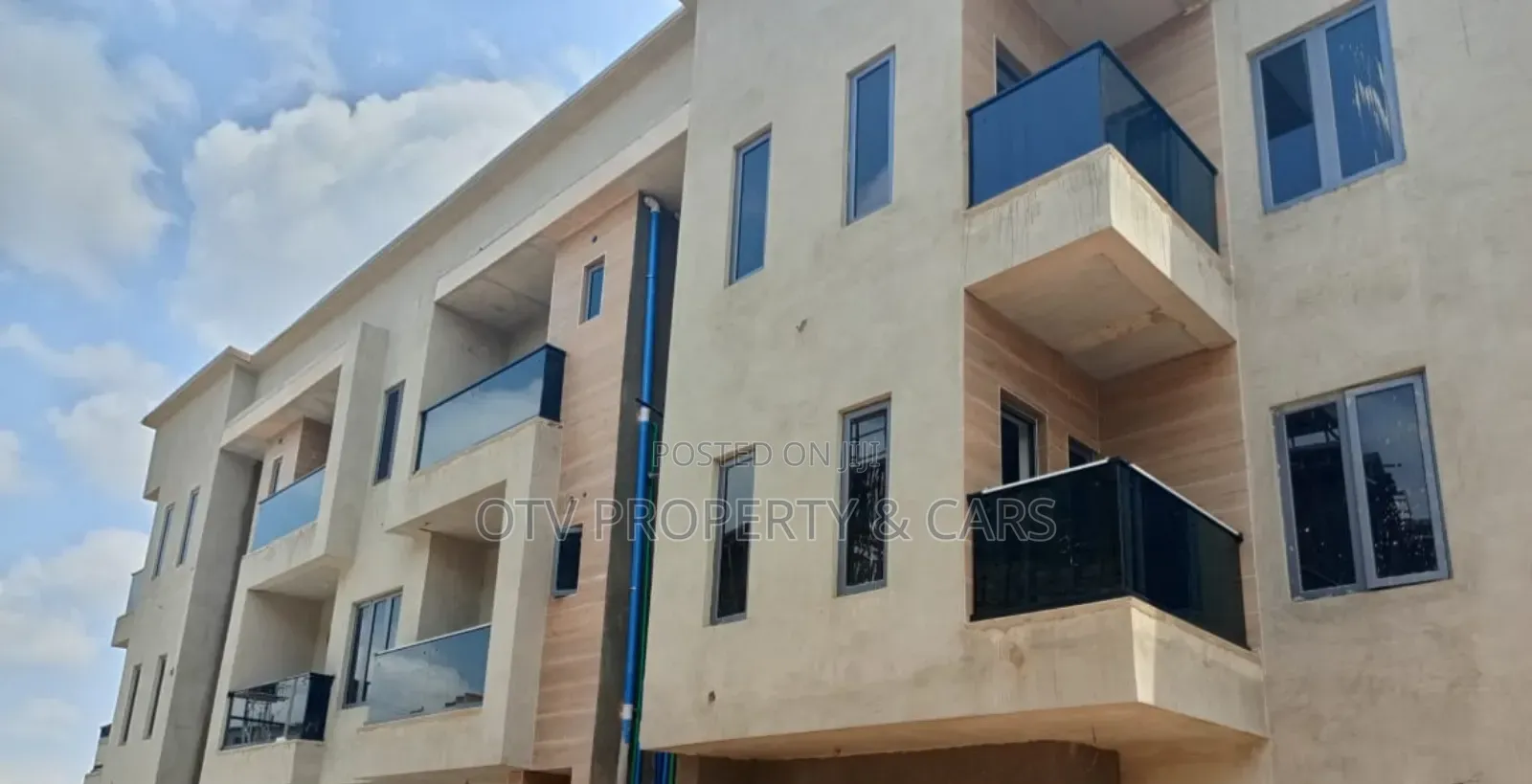 Furnished 3bdrm Apartment in Dakibiyu for sale