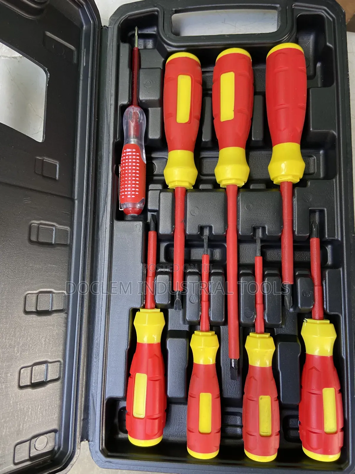 Set of Insulation Screw Driver