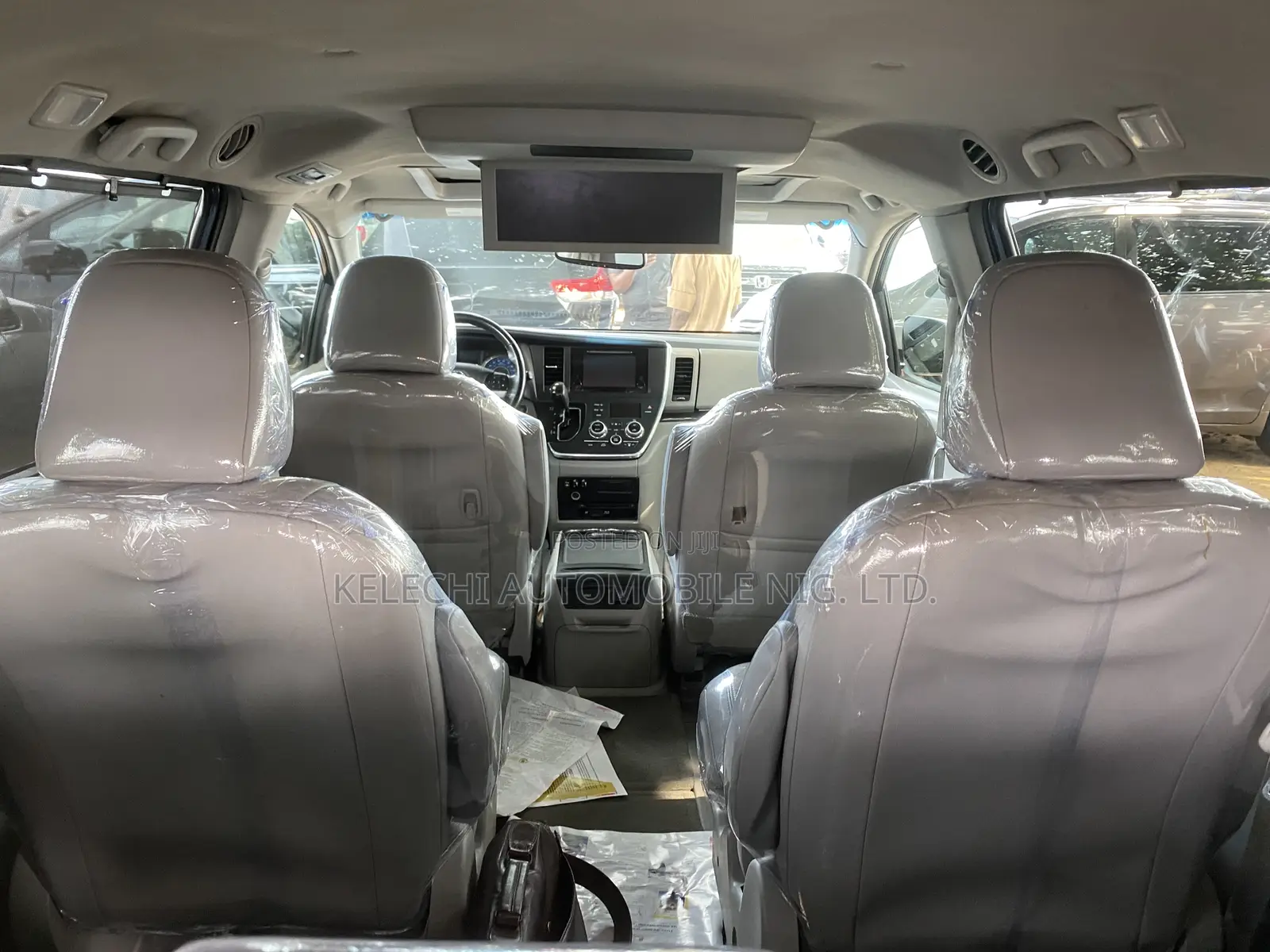 Toyota Sienna XLE Premium 8 Passenger (3.5L 6cyl 6A) 2016 Blue