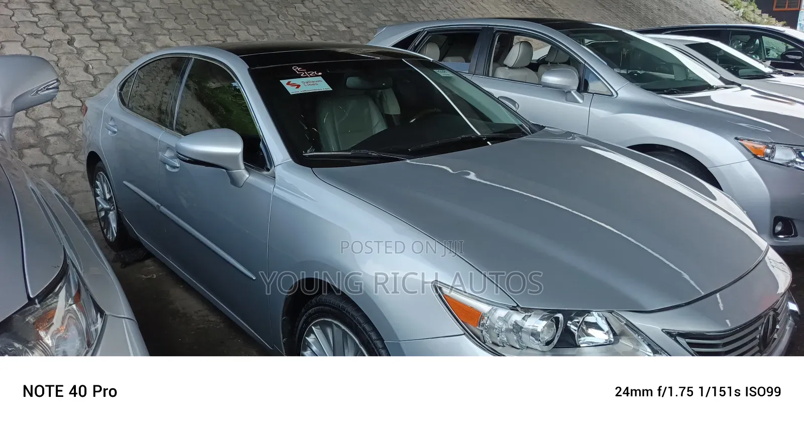 Lexus ES 2015 Silver