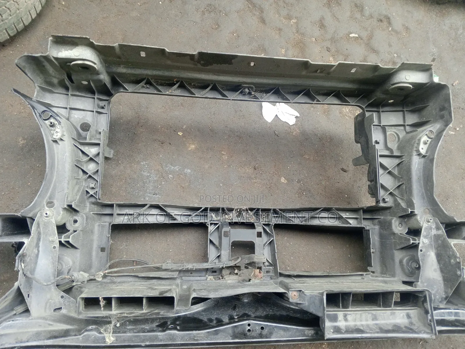 Front Cut/Radiator Support