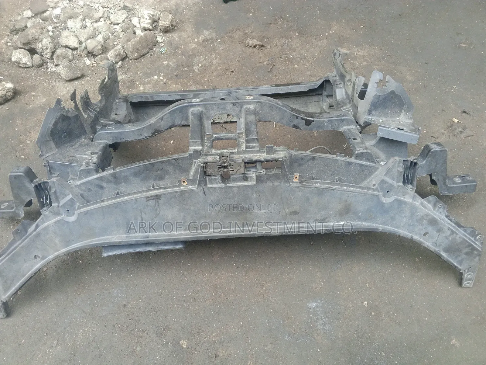 Front Cut/Radiator Support