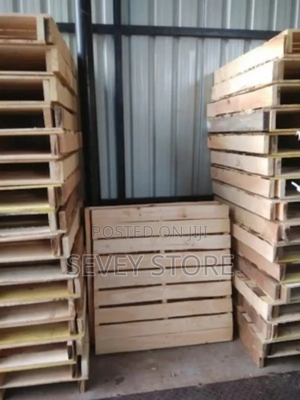 Furniture Wooden Pallets - Heat-Treated