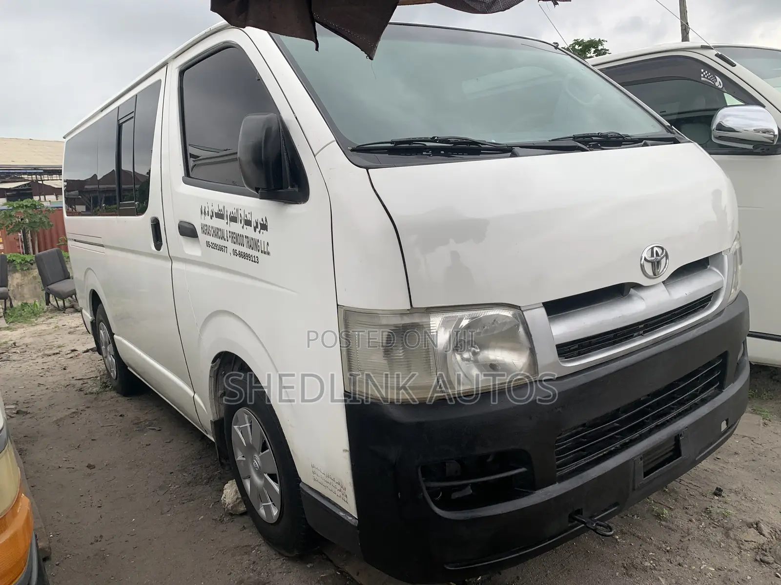 Toyota HiAce 2012 White