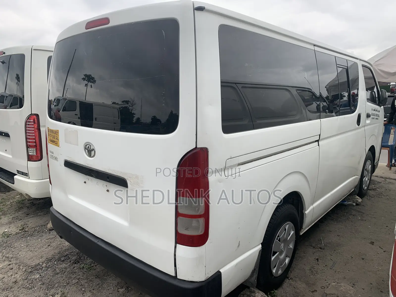 Toyota HiAce 2012 White