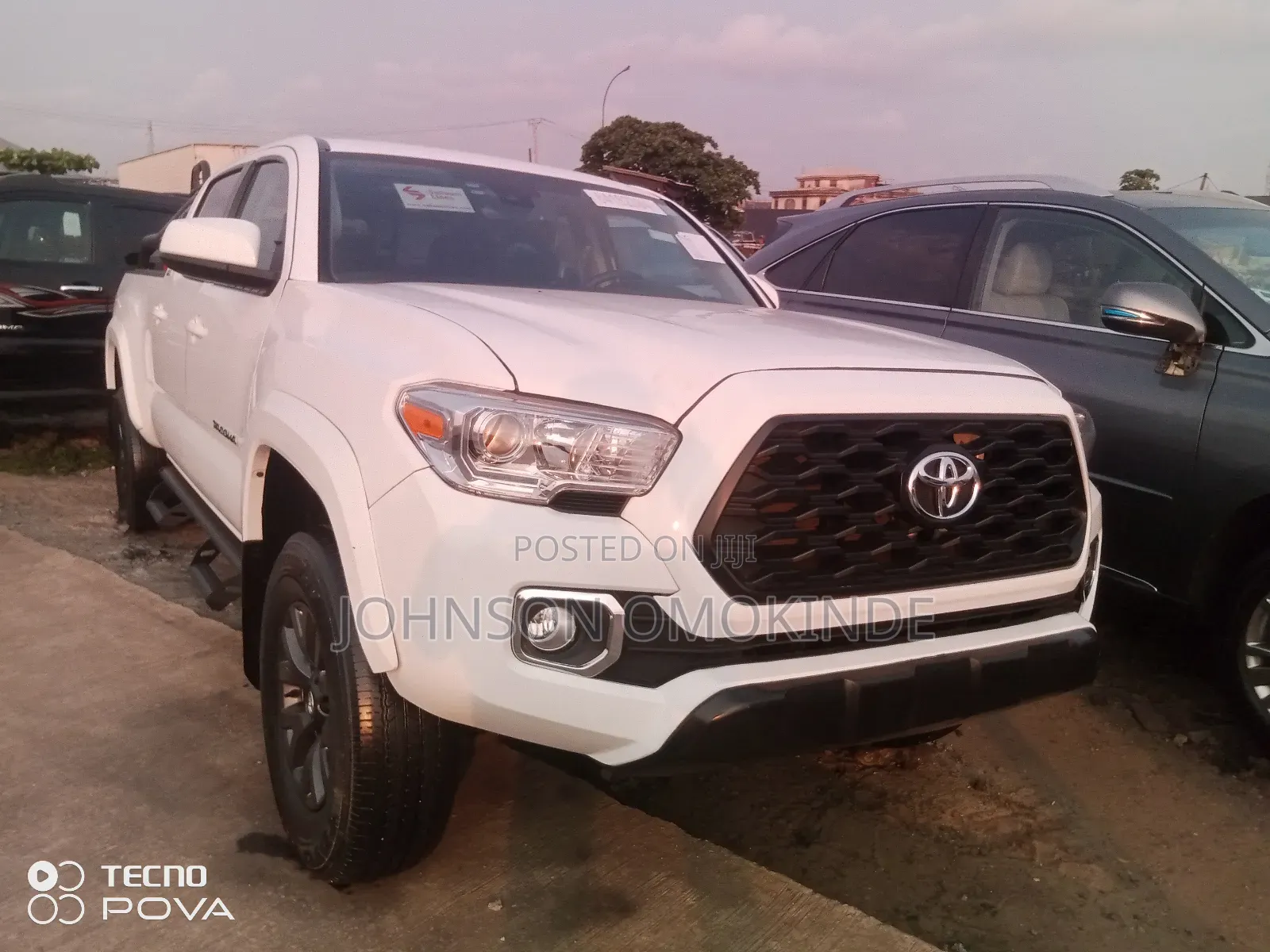 Toyota Tacoma 2023 White