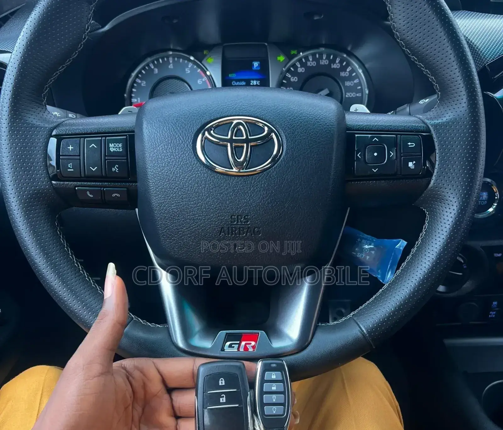 New Toyota Hilux 2024 White