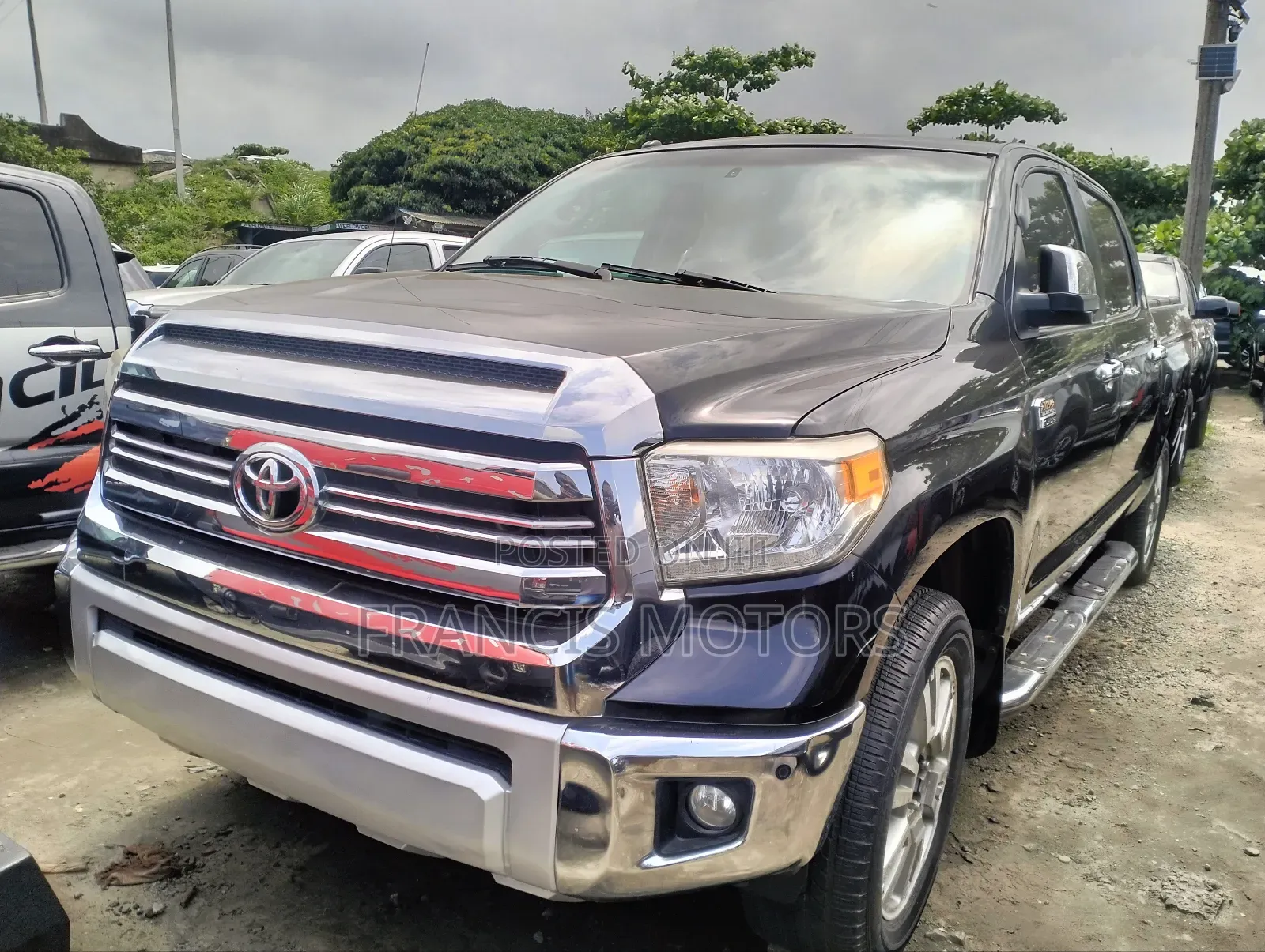Toyota Tundra 2018 Black