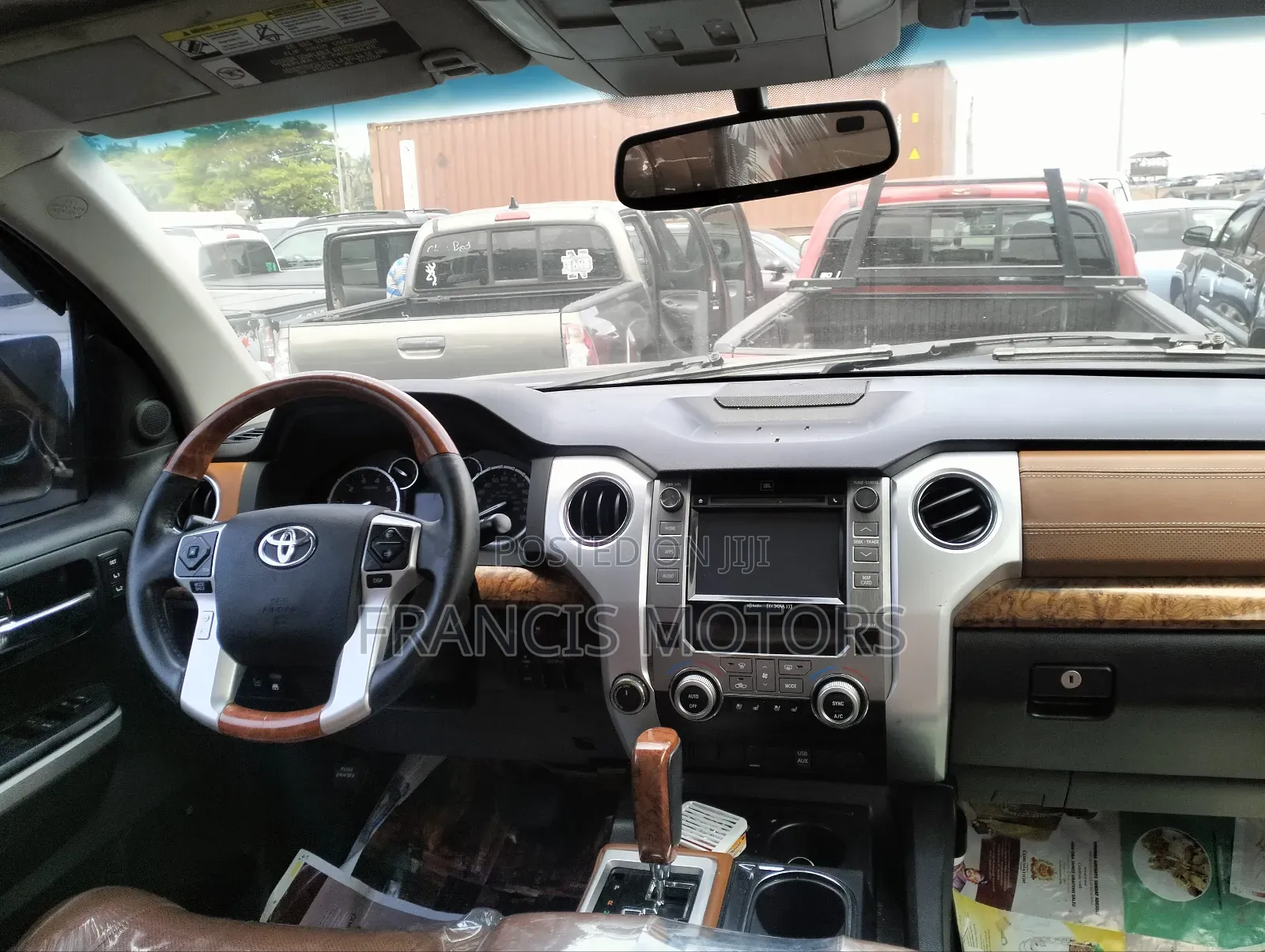 Toyota Tundra 2018 Black