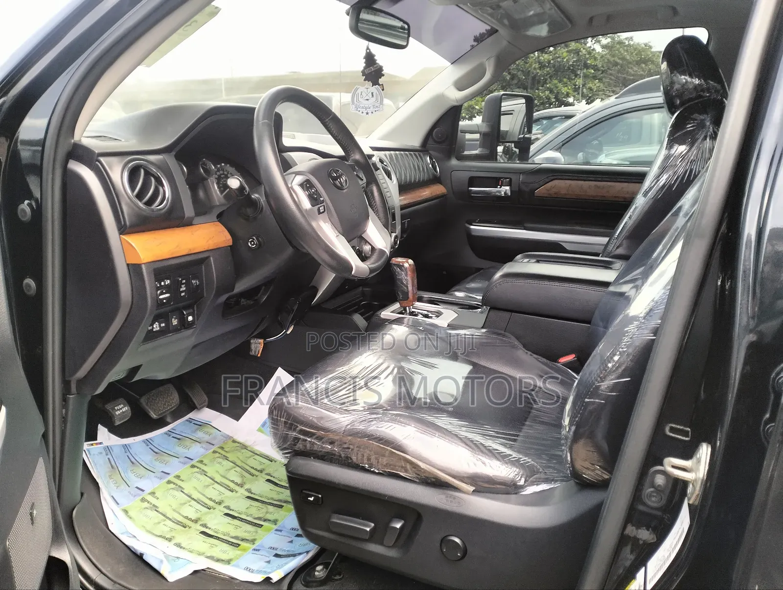 Toyota Tundra 2020 Black