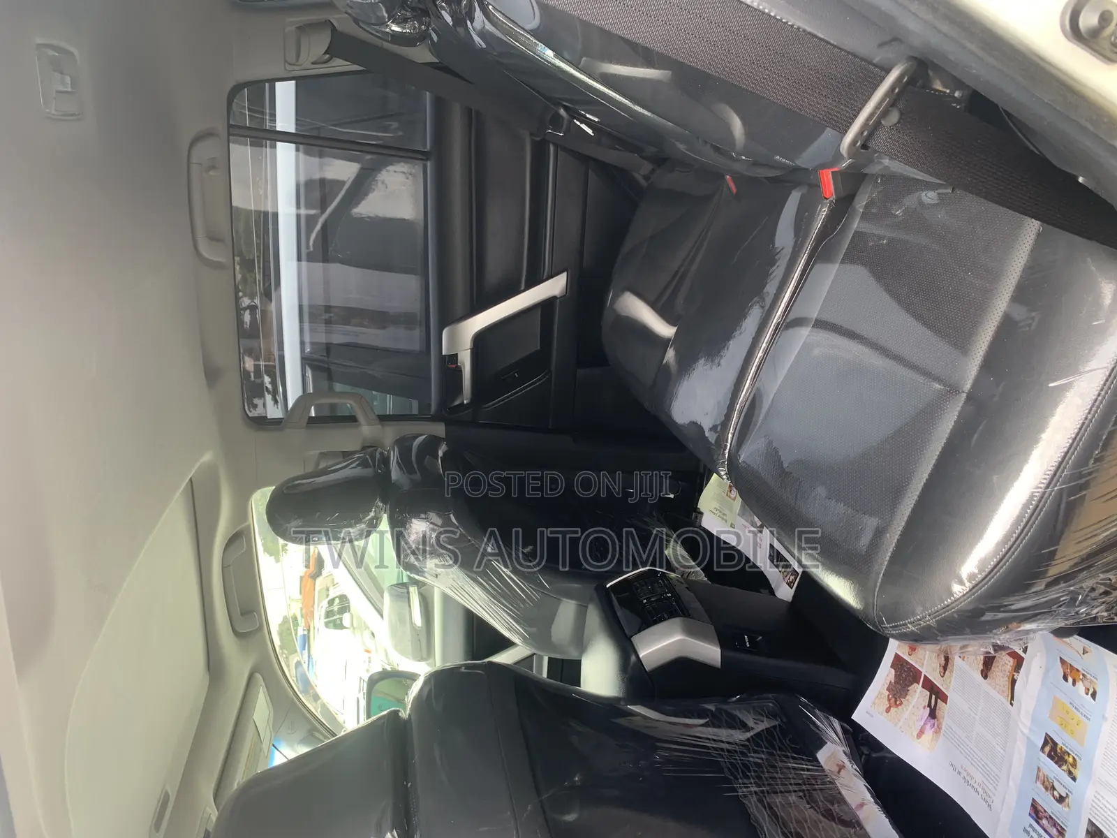 Toyota Land Cruiser Prado 2023 White