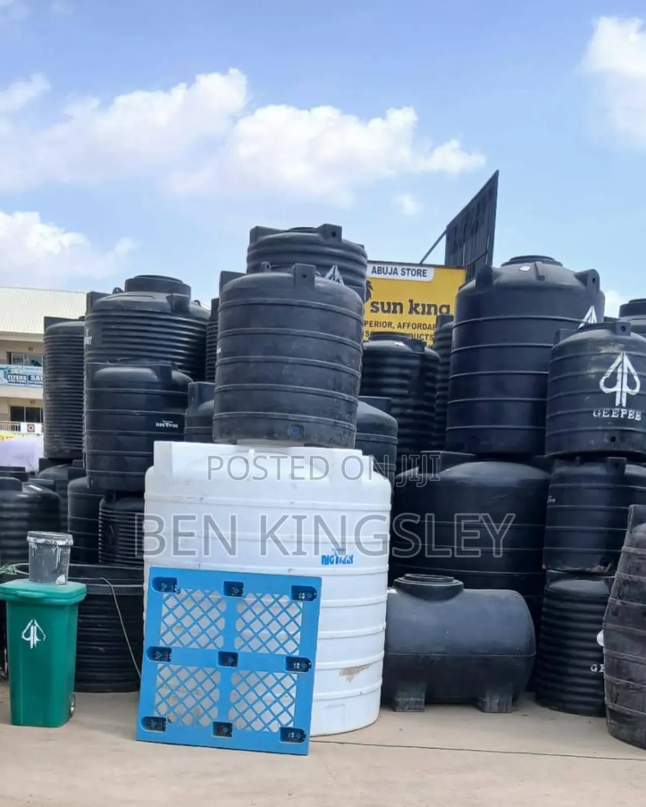 Gp Tank of Water
