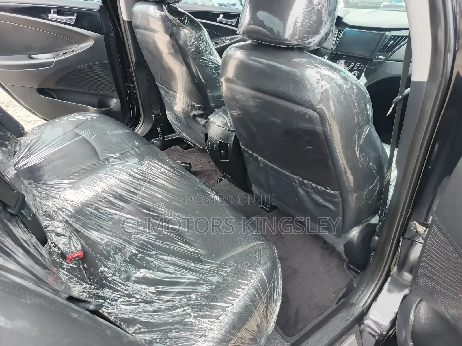 Hyundai Sonata Limited Sedan FWD (2.4L 4cyl 6A) 2012 Black