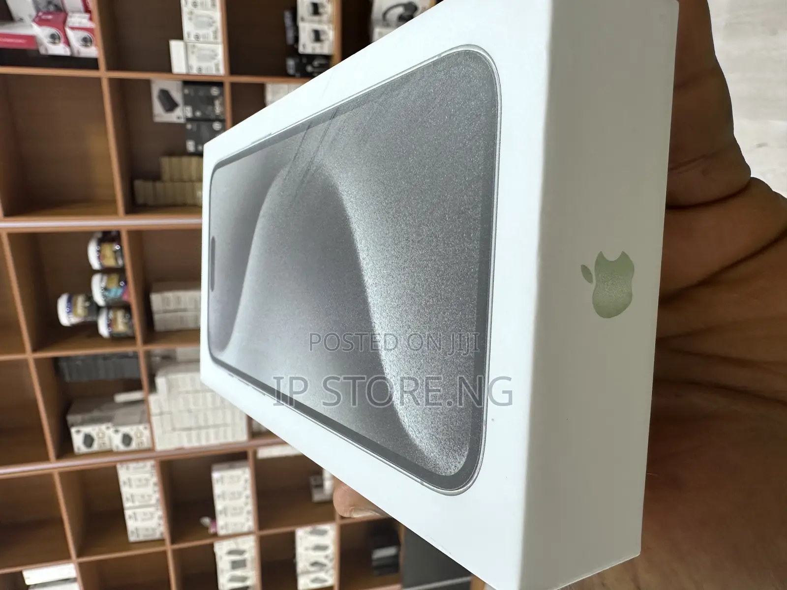 New Apple iPhone 15 Pro Max 256 GB White