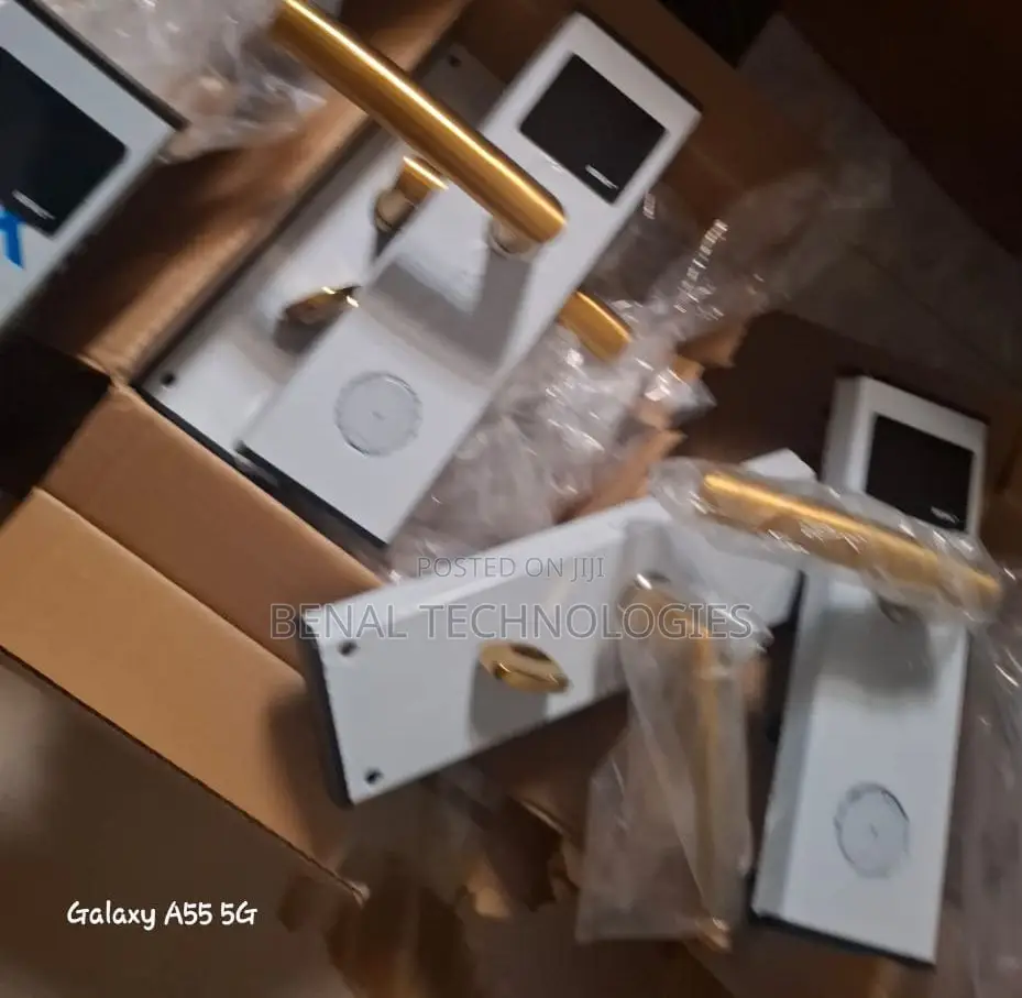 Card Locks That Simplify Check-Ins Come With Free Software