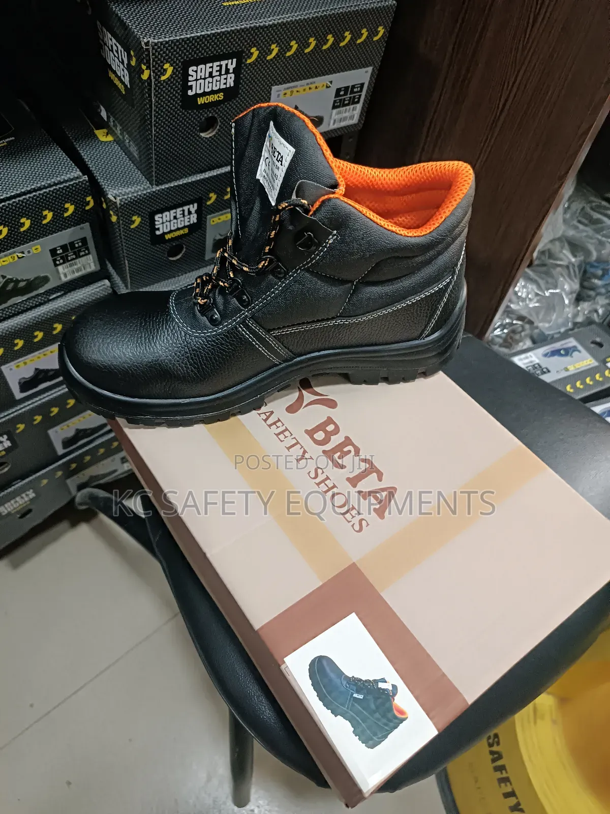 Beta Safety Boot
