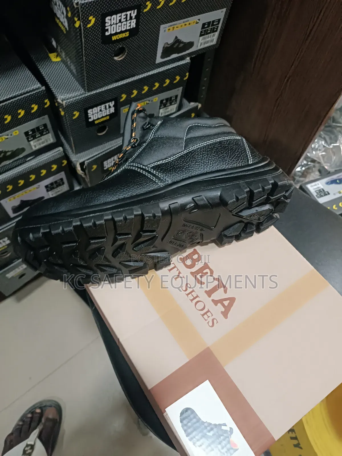Beta Safety Boot