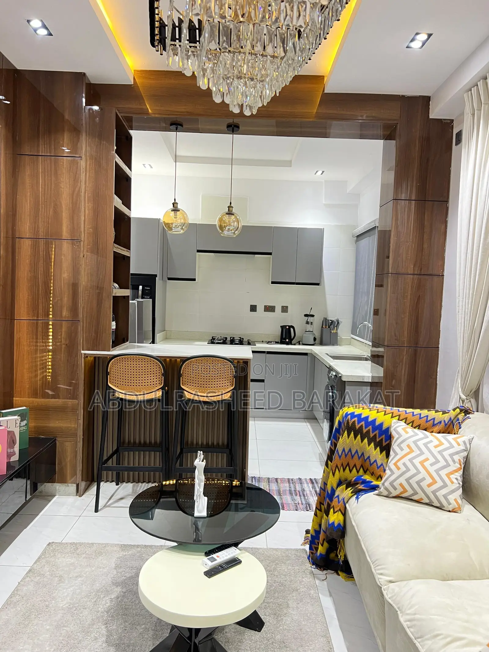 Luxury One Bedroom Apartment With Pool and Gym