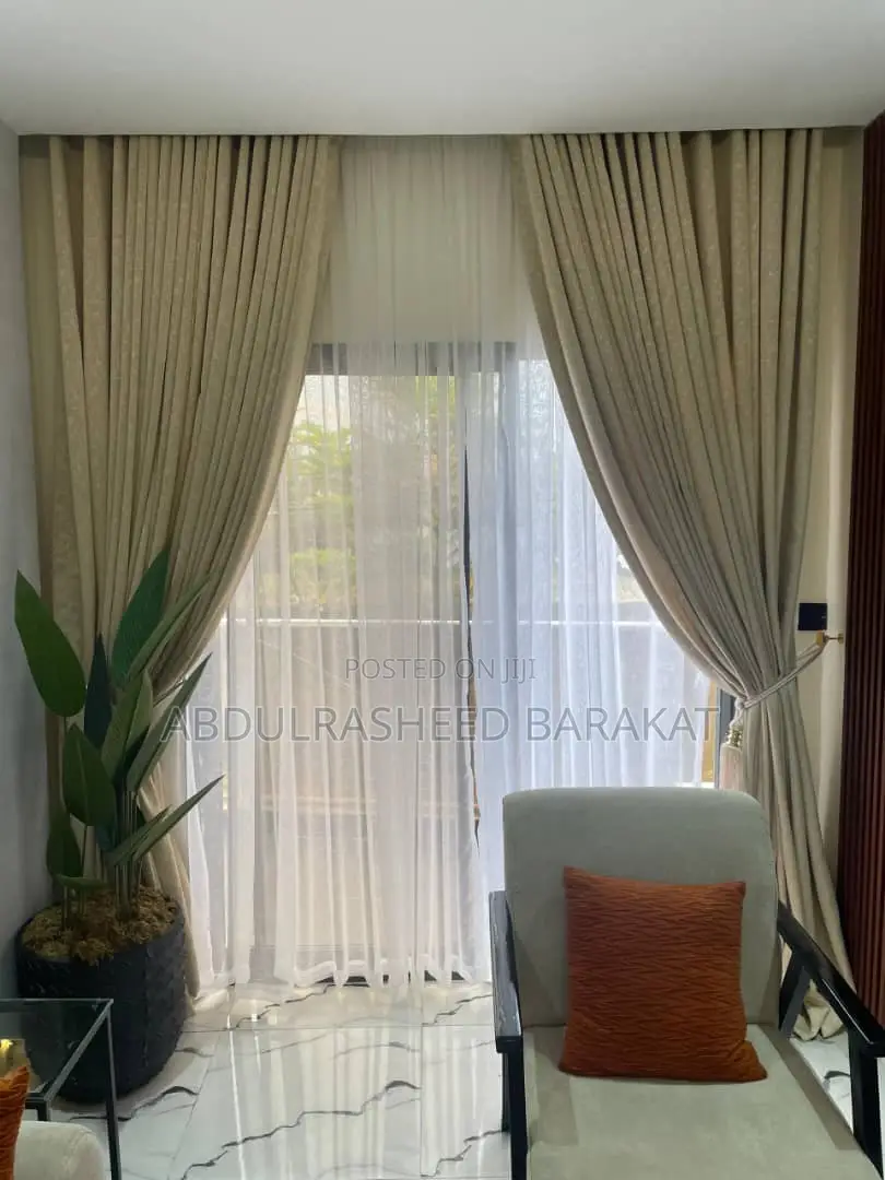 Luxury Two Bedroom Apartment With Snooker