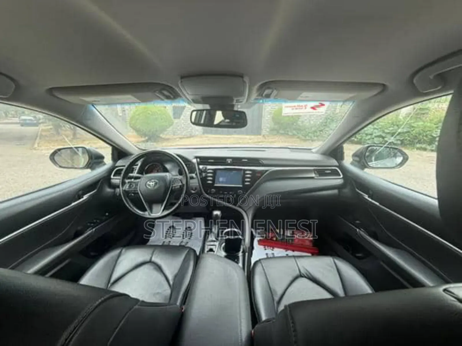 Toyota Camry 2019 Silver