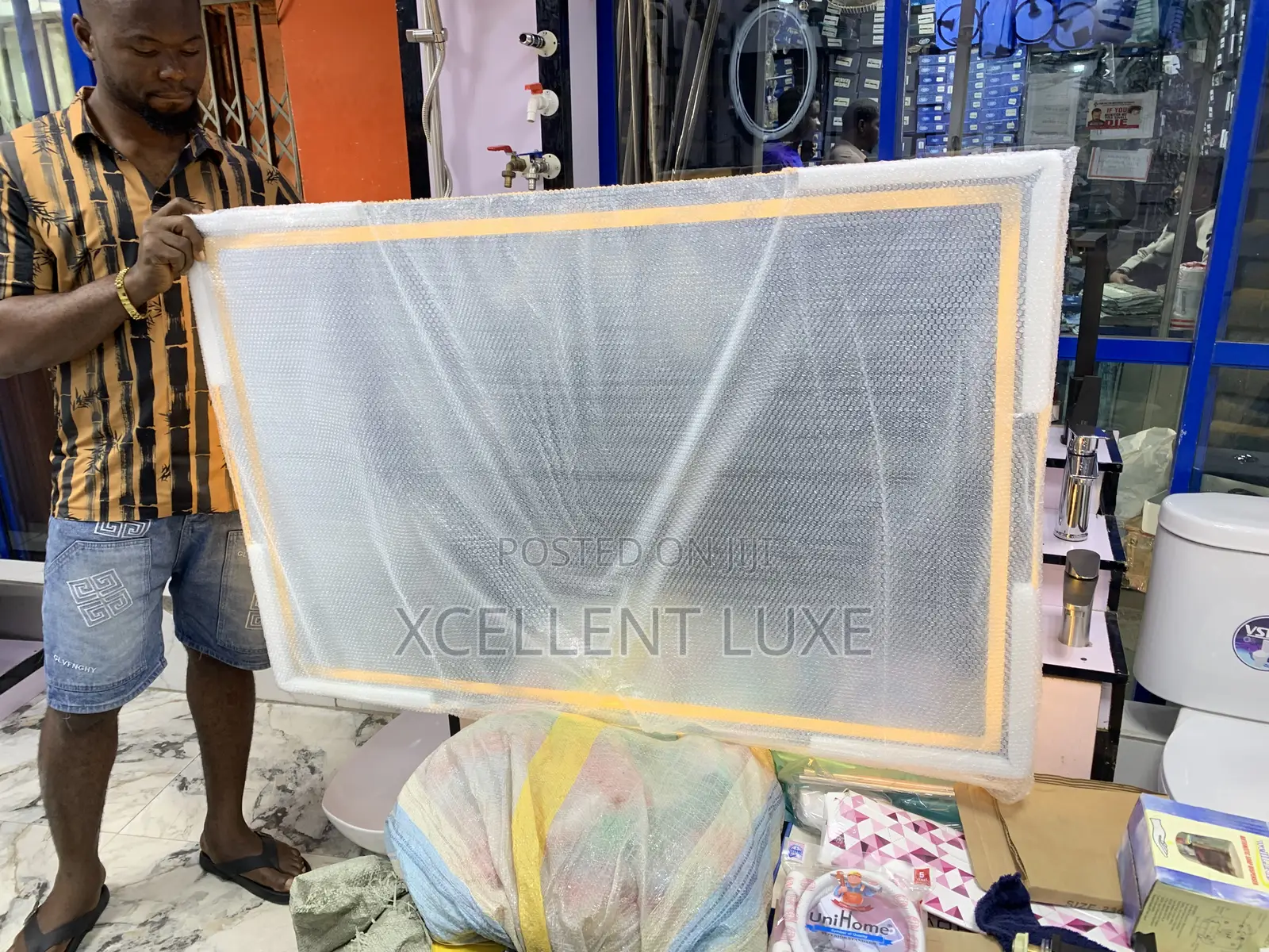 Led Mirror 120 By 80cm For Saloon And Personal Use