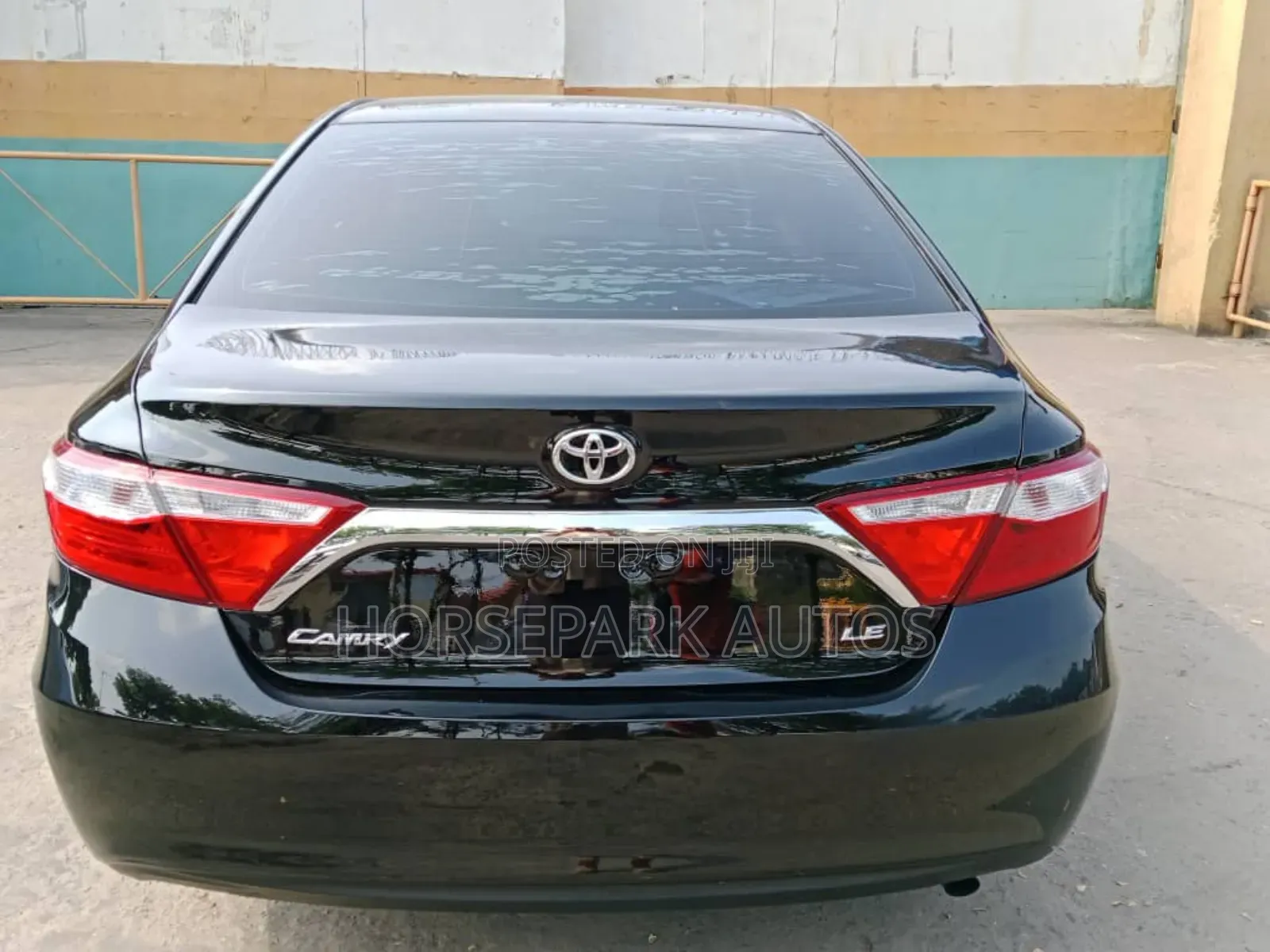 Toyota Camry 2016 Black