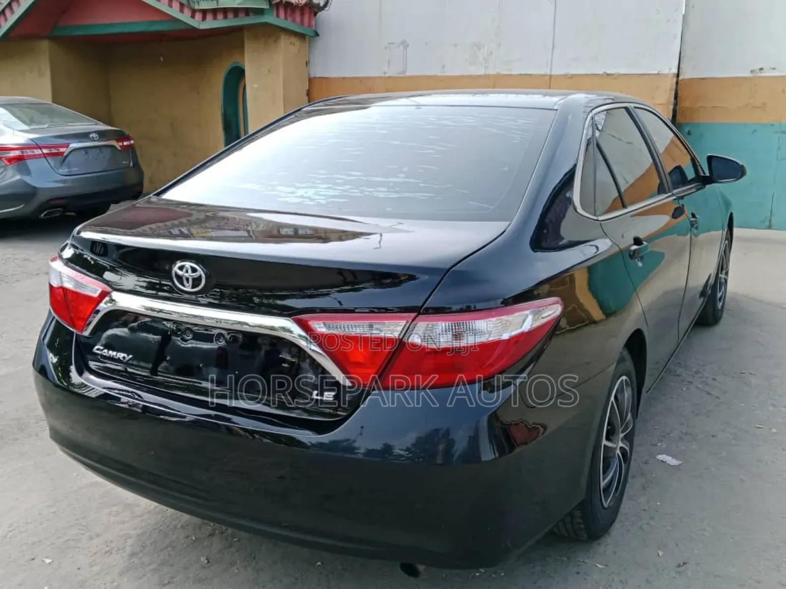 Toyota Camry 2016 Black