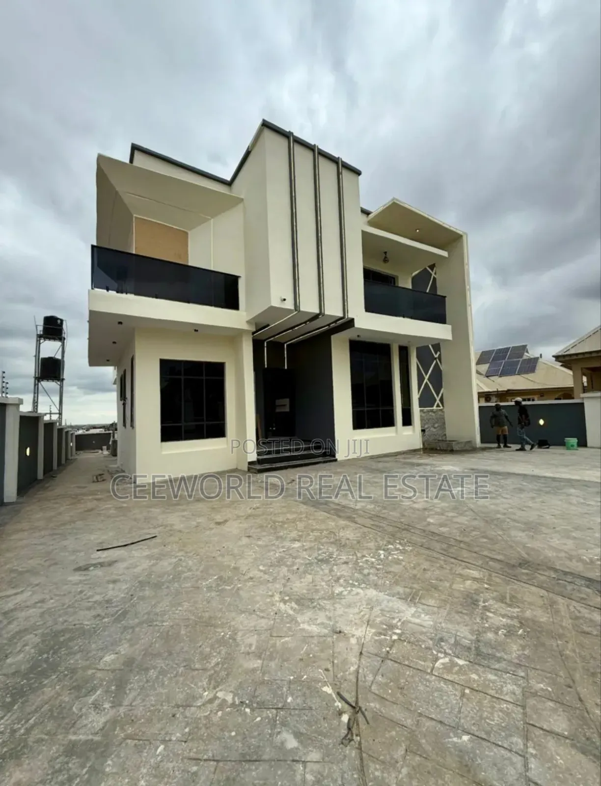 5bdrm Duplex in Carlton Gate Estate, Akobo for sale