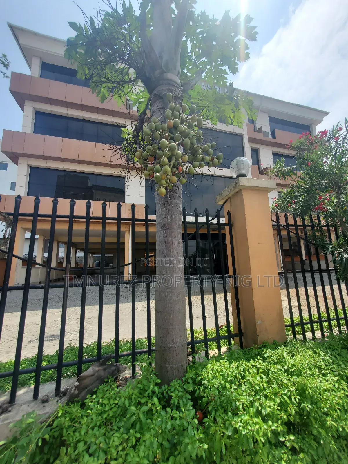 1,500 Square Metter Office for Rent Ikate