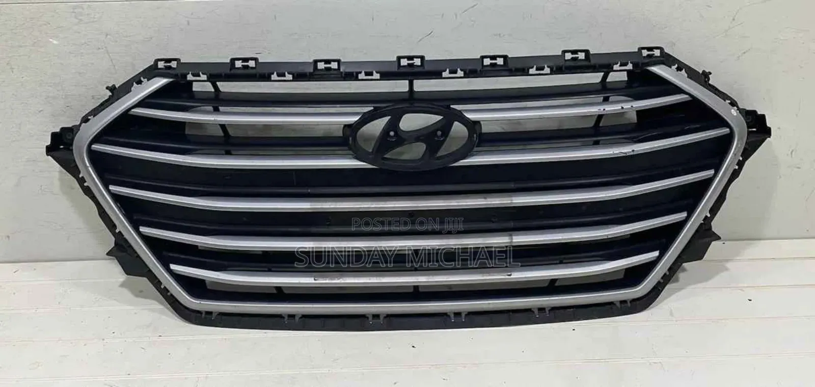 Front Grille Hyundai Elantra 2017