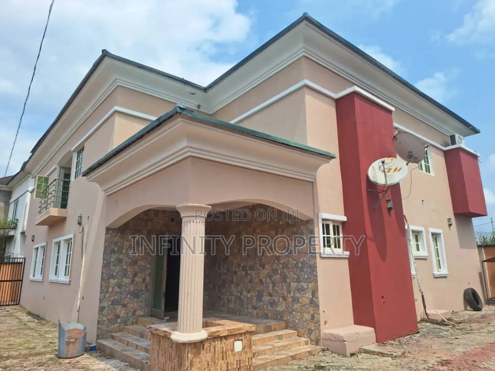 7bdrm Duplex in Mtn Mast Ugbor Gra, Benin City for sale