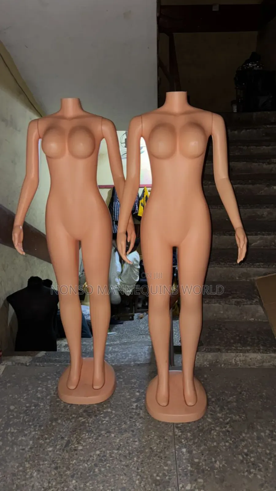 Female Plastic Head Less Mannequin