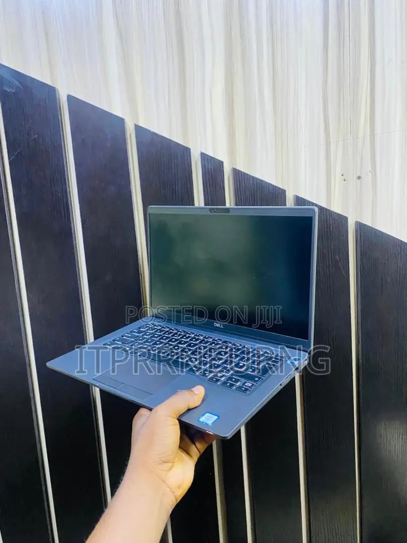 Laptop Dell Latitude 7400 8GB Intel Core I5 SSD 256GB