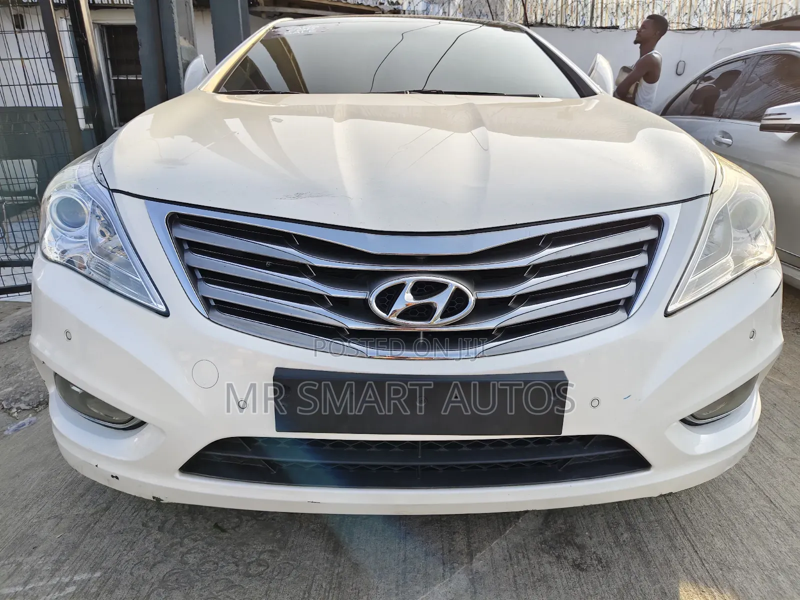 Hyundai Grandeur 2013 White