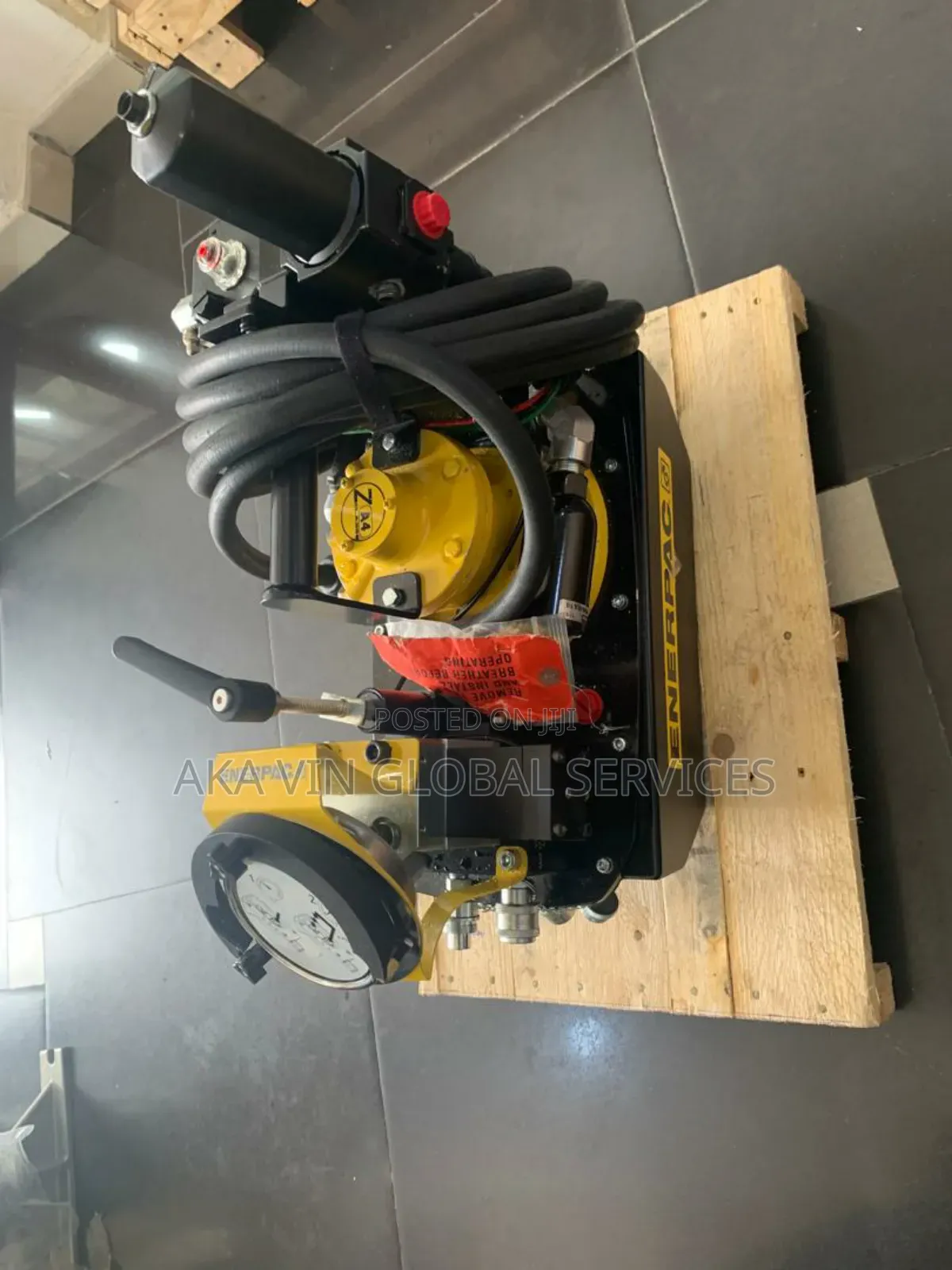 Za4204tx-Qr, Two Speed, Air Hydraulic Torque Wrench Pump