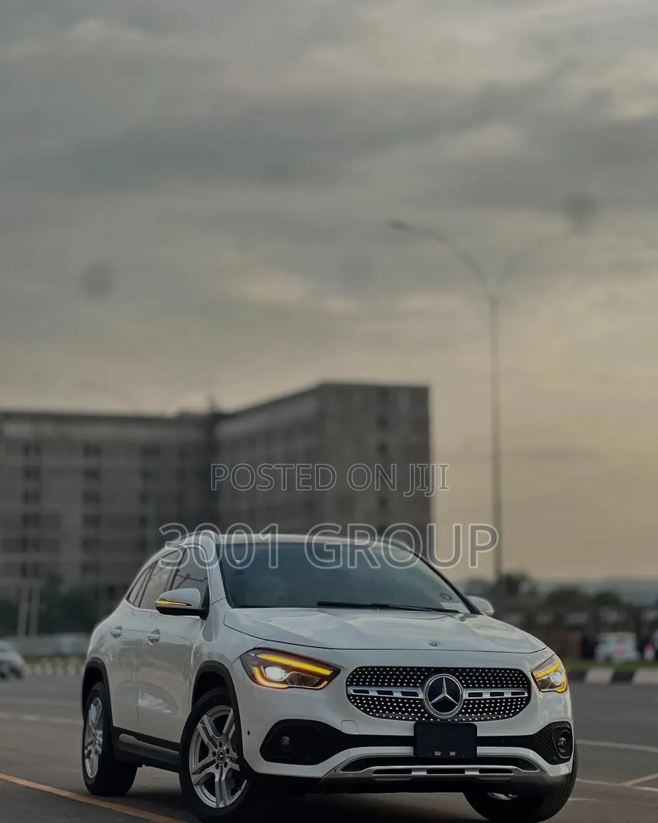 Mercedes-Benz GLA 250 2021 White