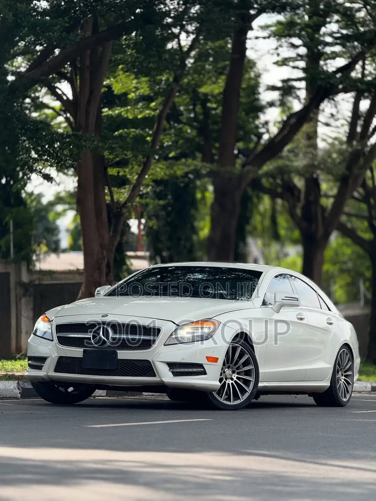 Mercedes-Benz CLS 550 4MATIC 2012 White