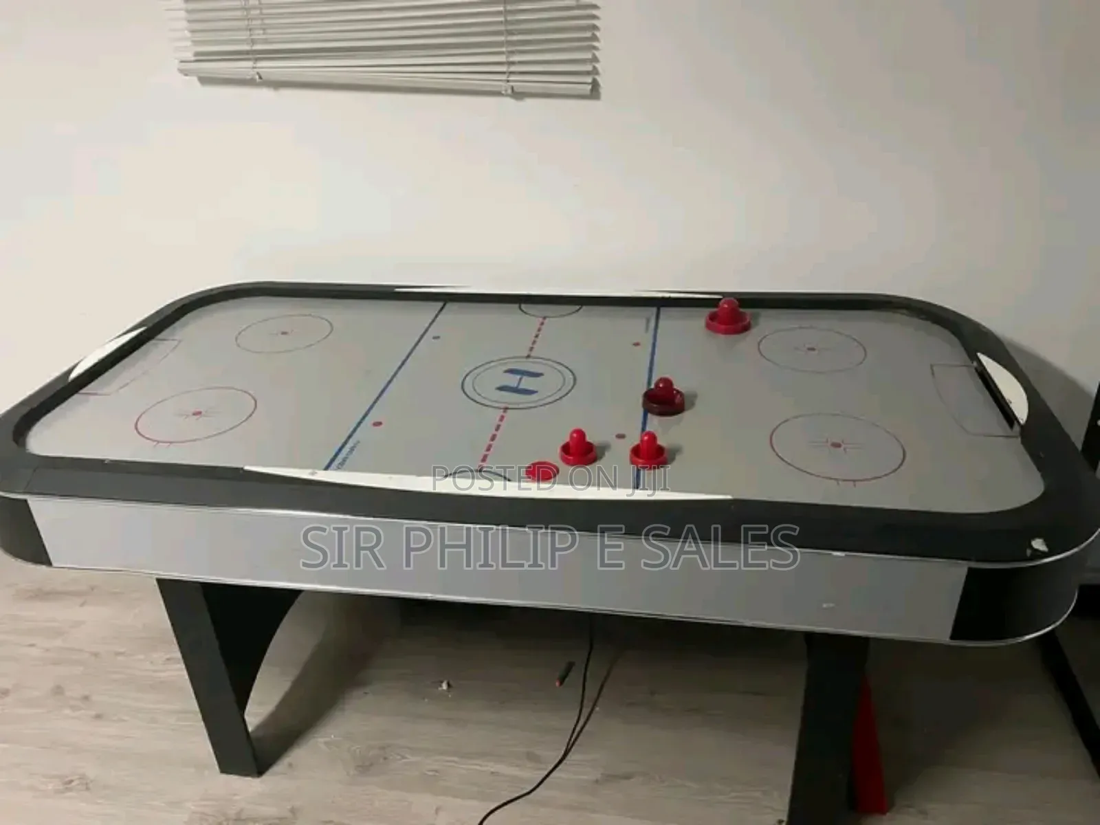 American Air Hockey Table