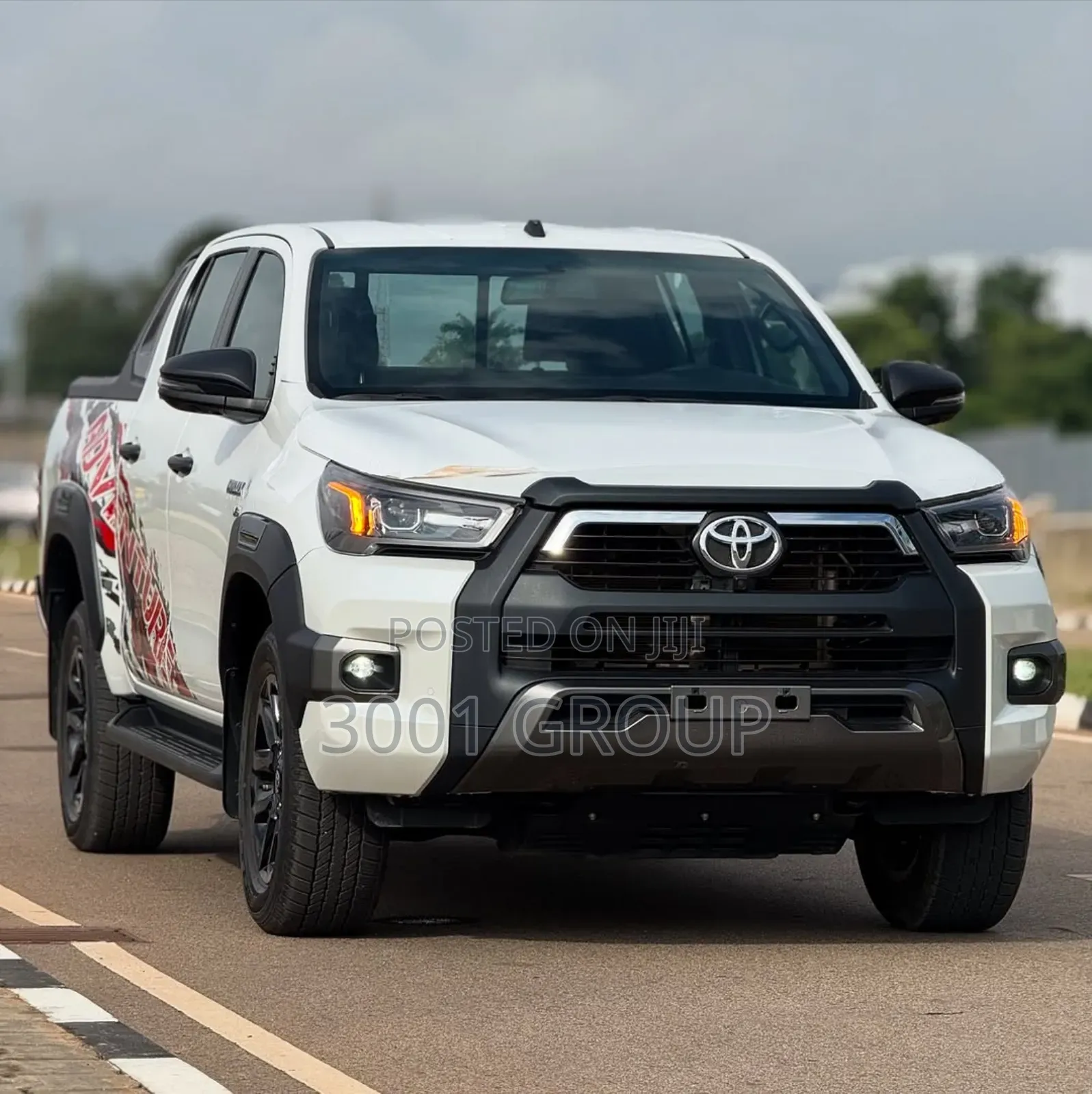 New Toyota Hilux 2025 White