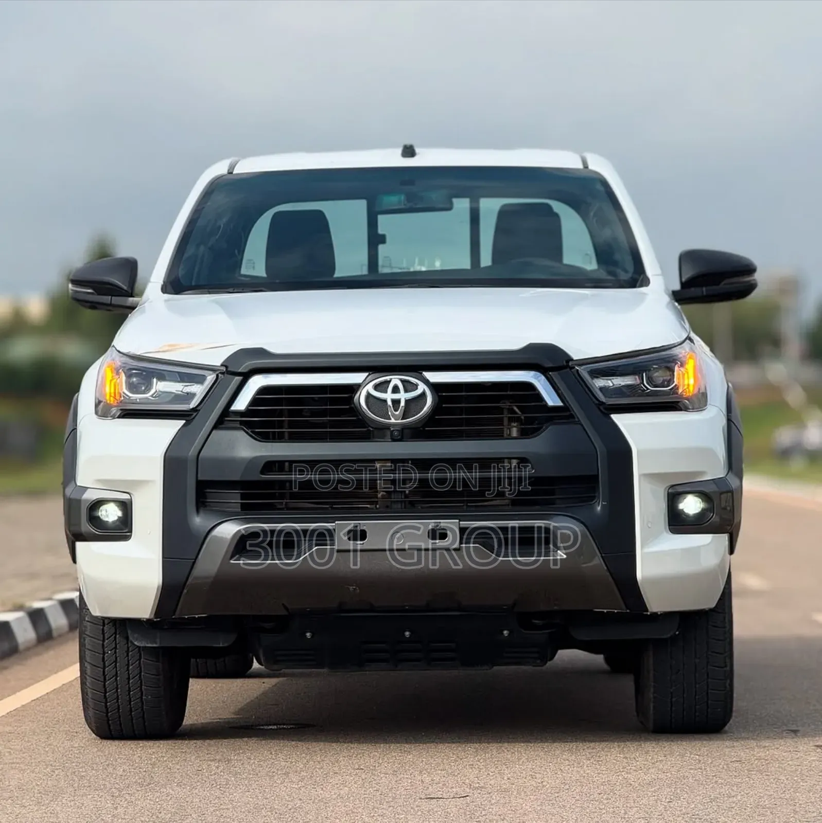 New Toyota Hilux 2025 White